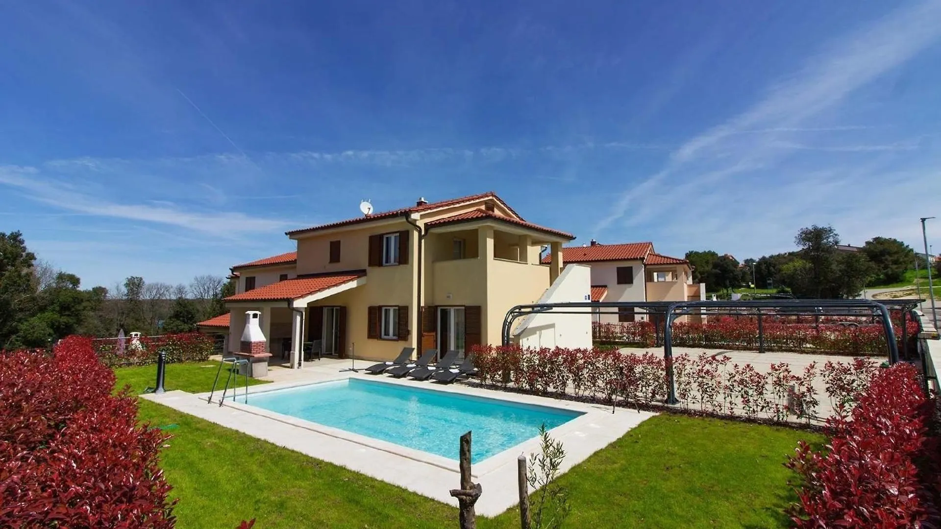 Ferienhaus Mit Privatpool Fuer 20 Personen Ca 480 Qm In Banjole, Istrien Istrische Riviera